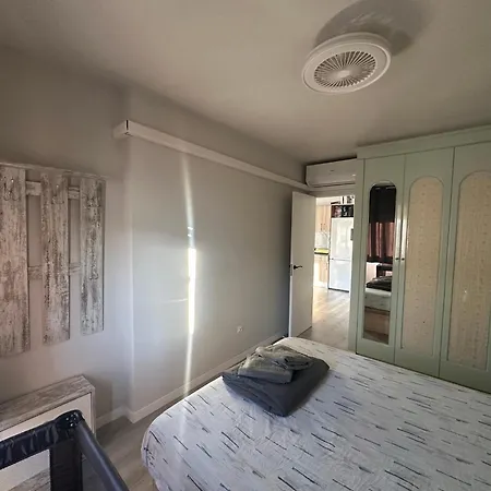 Taj House Center #b Apartment